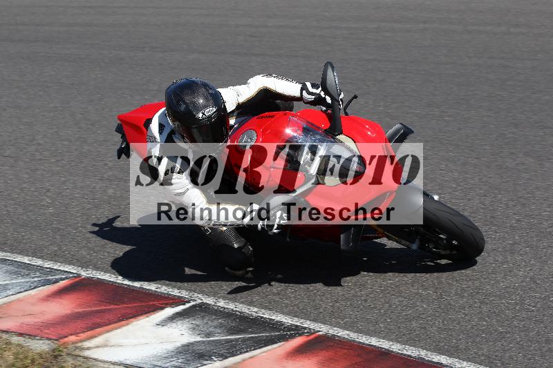 Archiv-2022/50 09.08.2022 MSS und TÖFF Track Day ADR/Gruppe rot/unklar
